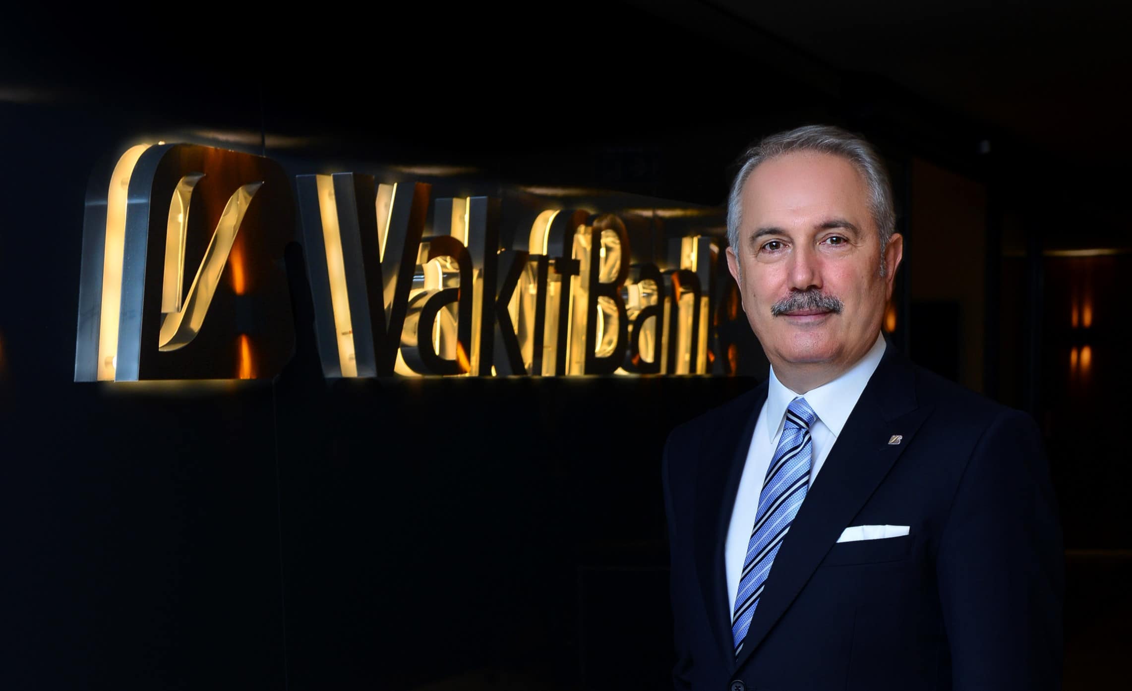 VakıfBank’tan 650 milyon dolar sendikasyon kredisi