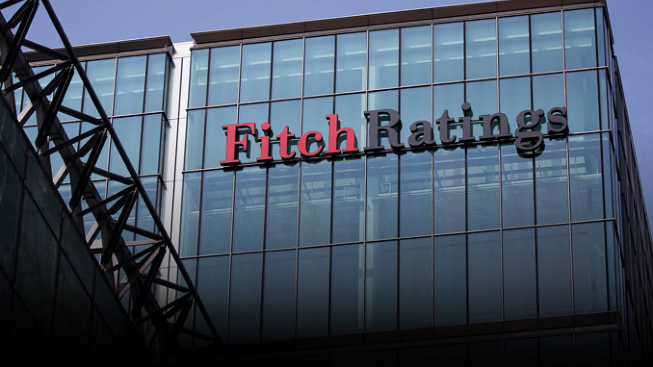 Fitch’ten banka uyarısı