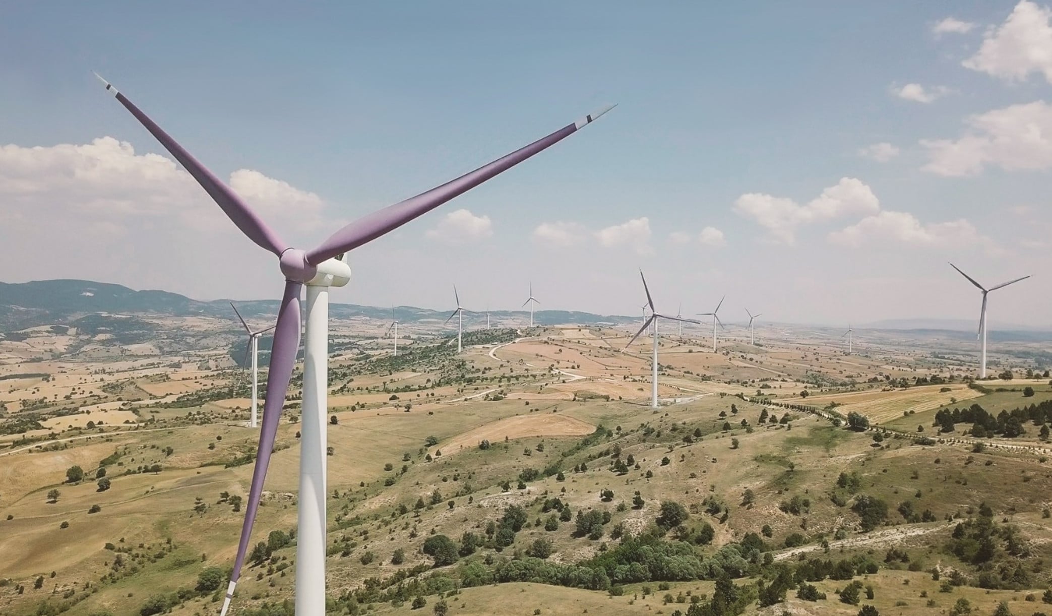 Aydem Yenilenebilir Enerji, 2022’de Gelirini 3 Kat Artırdı