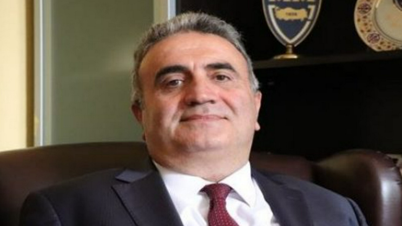 Dr. Ayhan Bülent Toptaş